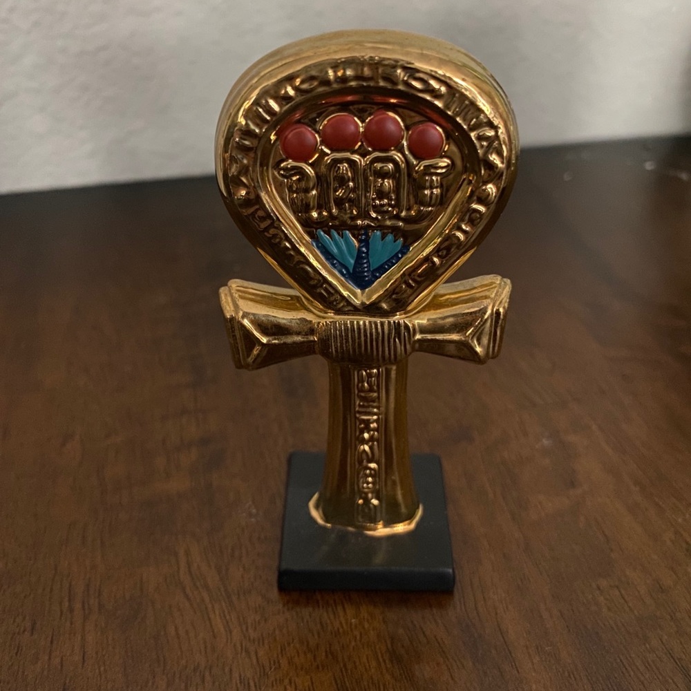 Mirror Case of Tutankhamun